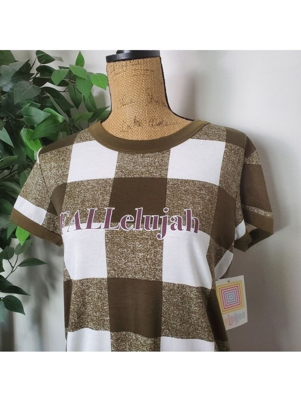 New Lularoe Liv Short Sleeve Shirt Olive Checkered Small - Picture 2 of 8